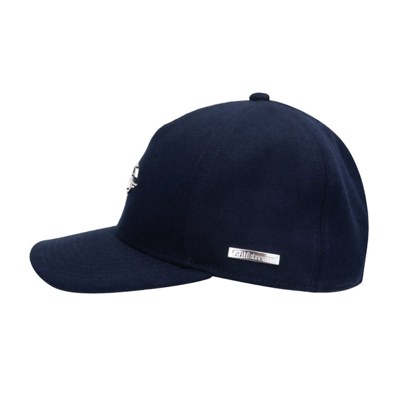 Gorra con símbolo cotidiano - Negro